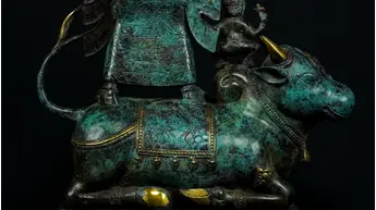 Statue bénie de Durga Kamadhenu en laiton, détail complémentaire n°12