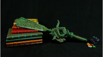 Vue latérale de la dague Dragon n°1