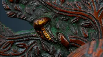 Statue sacrée bénie – Dhakshinamurti – Esprit du Sud, détail sculpté n°6