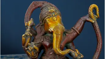 Ganesh béni dansant sur Kalinga en laiton, vue complémentaire n°3