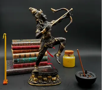 Statue sacrée bénie – Indra à l’arc – 34 cm, vue complémentaire n°2