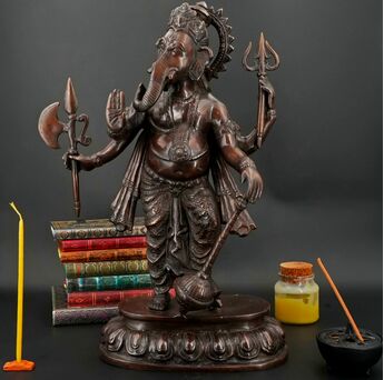 Statue bénie de Ganesh Guerrier en laiton, vue complémentaire n°2