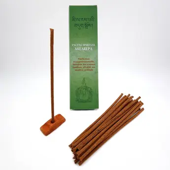 Renforcez vos liens avec vos ancêtres grâce à l'encens Milarepa Hanka. Offrez-leur et recevez leur soutien bienveillant