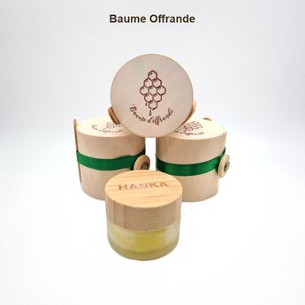 Pots de Baume Offrande Hanka, dont un ouvert