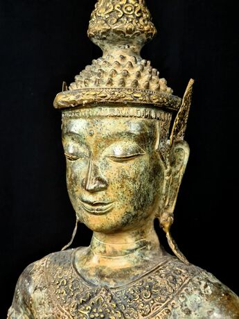Grand Bouddha béni en laiton réalisé à la cire perdue, vue complémentaire n°6