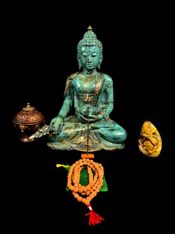 Bouddha béni de la Médecine n°1 réalisé à la cire perdue