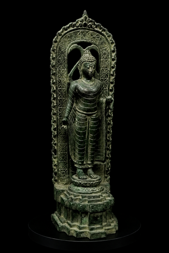 Statue bénie du Bouddha de la Protection en laiton patiné, vue de face, vue complémentaire n°3