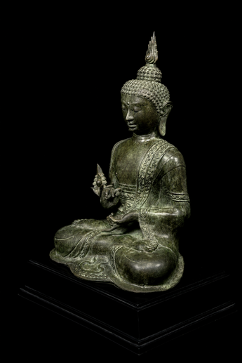 Bouddha béni de la Sagesse, profil gauche
