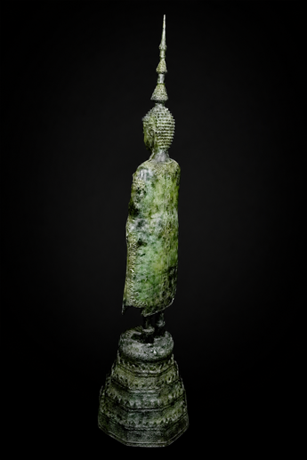 Bouddha Porteur de Lumière Divine, profil gauche