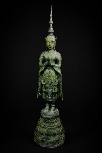 Très grand Bouddha béni Porteur de Lumière Divine