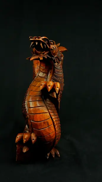 Statue sacrée bénie – Dragon 40 cm n°1, détail sculpté n°1