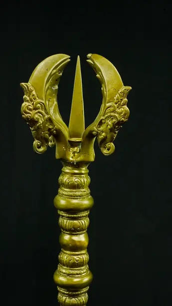 Sommet du dorjé vu de face