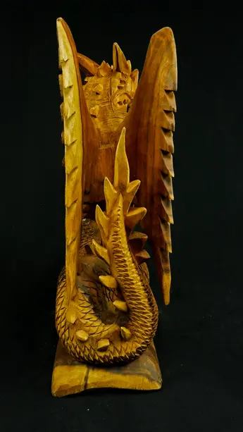 Dragon béni n°1 en bois de suar, vue arrière