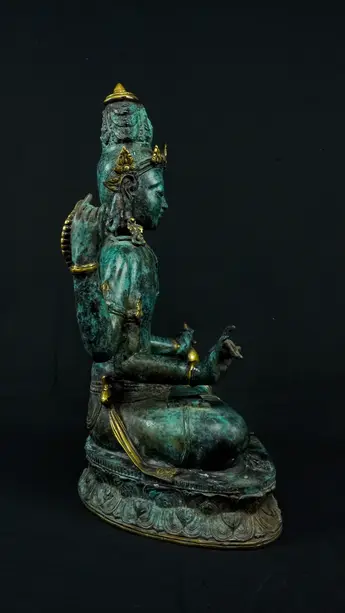 Statue bénie de Brahma n°1 en laiton, profil gauche