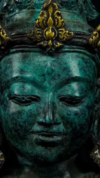 Détail du visage de Brahma n°1 en laiton