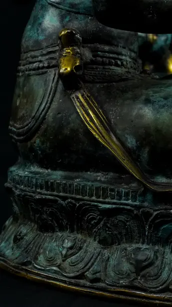 Statue bénie de Brahma en laiton réalisée à la cire perdue, détail complémentaire n°14