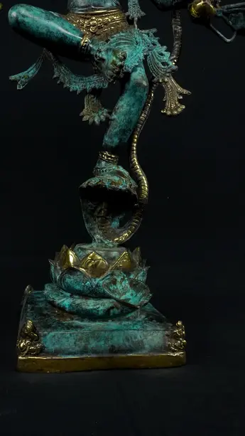 Statue sacrée bénie – Lakshmi n°1, détail sculpté n°3
