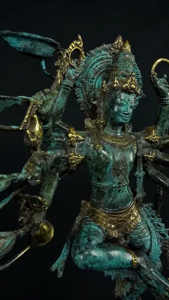 Statue sacrée bénie – Lakshmi n°1, détail sculpté n°4
