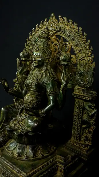 Statue bénie de Guanyin n°1 en laiton, vue complémentaire n°7