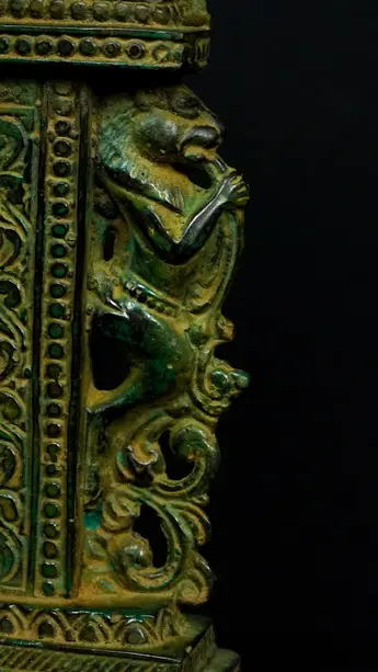 Statue bénie de Guanyin n°4 en laiton, détail complémentaire n°19