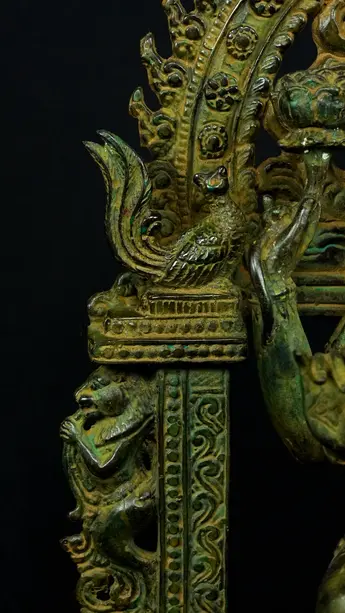 Statue bénie de Guanyin n°3 en laiton, détail complémentaire n°4