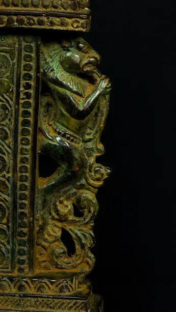 Statue bénie de Guanyin n°3 en laiton, détail complémentaire n°7