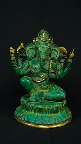 Statue bénie de Ganesh vert en laiton, détail complémentaire n°4