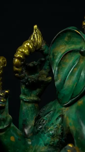 Statue bénie de Ganesh vert en laiton, détail complémentaire n°7