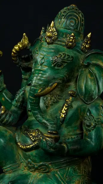 Statue bénie de Ganesh vert en laiton, détail complémentaire n°15