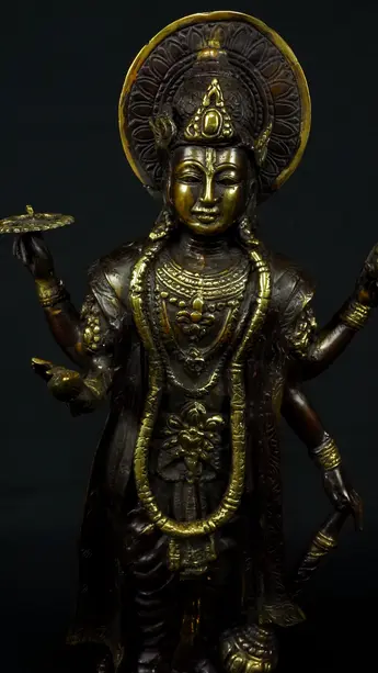 Statue sacrée bénie – Prêtre ou saint sacré – 40 cm, détail sculpté n°4