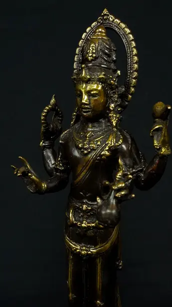Détail du visage du Gardien sacré de la sagesse
