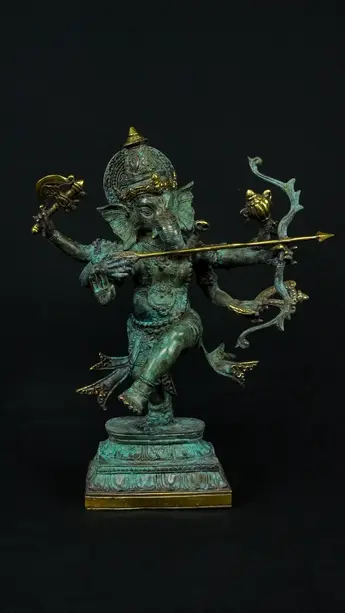 Ganesh béni n°2 en laiton, vue entière