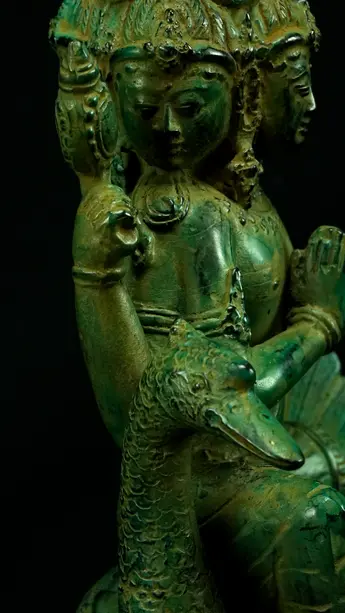 Statue sacrée bénie – Brahma n°3, détail sculpté n°2