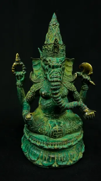 Ganesh vert en laiton, vue de face