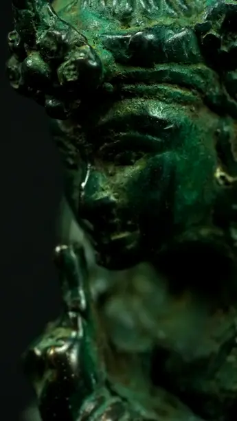Détail du visage de Vishnu sur Garuda n°2
