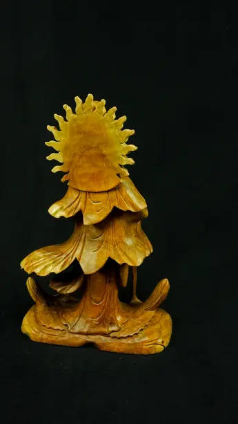 Statue sacrée bénie – Guanyin en bois de suar – 31 cm, détail sculpté n°9
