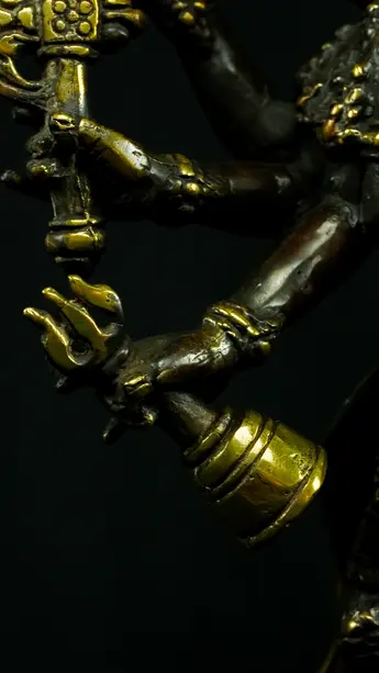 Détail d’une main de Shiva Nataraja n°2