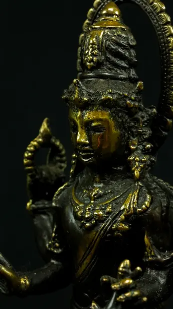 Statue sacrée bénie – Brahma indonésien n°2, détail sculpté n°9