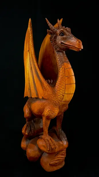 Dragon béni n°3 sculpté en bois de suar, vue complémentaire n°3