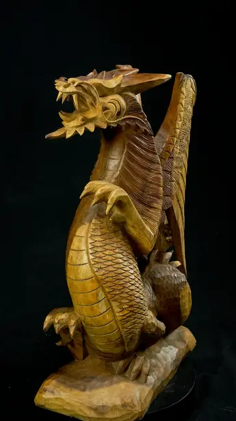 Dragon béni n°1 de 60 cm sculpté en bois de suar