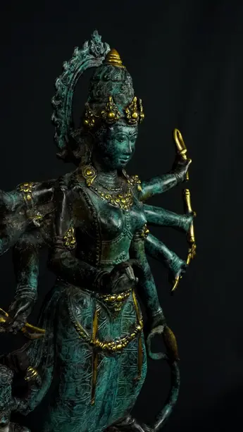 Statue bénie de Durga Kamadhenu en laiton, vue complémentaire n°7
