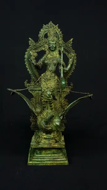 Statue sacrée bénie – Saraswati au cygne, vue complémentaire n°3