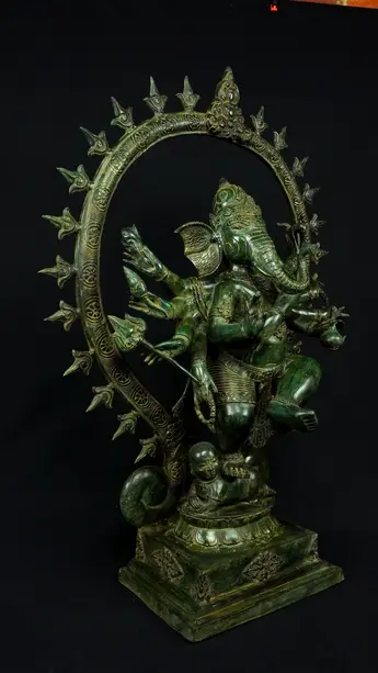 Statue bénie de Ganesh Nataraja en laiton, vue complémentaire n°5