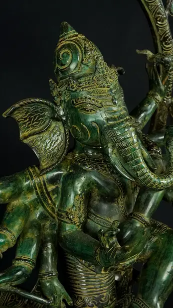 Statue bénie de Ganesh Nataraja en laiton, détail complémentaire n°20