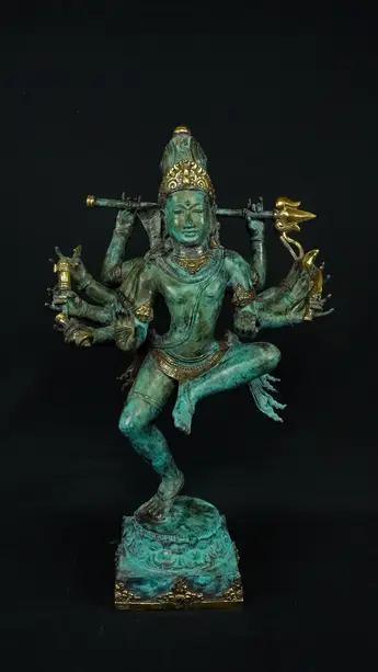 Statue bénie de Shiva Nataraja en laiton, vue de face