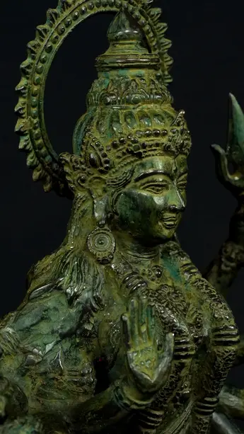Statue sacrée bénie – Durga aux 8 bras n°2, détail sculpté n°16