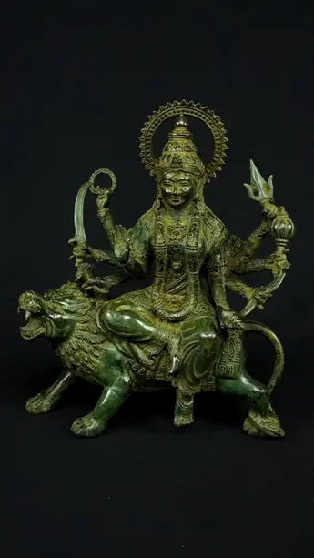 Durga bénie aux huit bras n°1, vue de face
