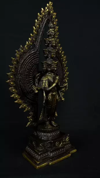 Statue sacrée bénie – Avalokiteshvara aux 1000 bras, vue complémentaire n°4