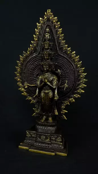 Statue sacrée bénie – Avalokiteshvara aux 1000 bras, vue complémentaire n°8