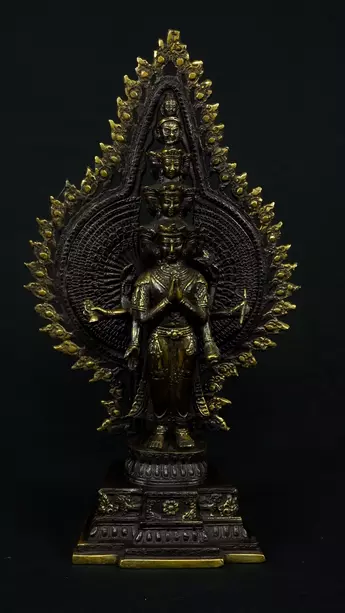 Statue sacrée bénie – Avalokiteshvara aux 1000 bras, vue complémentaire n°9